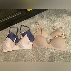 Victoria Secret 4 size 34B bras